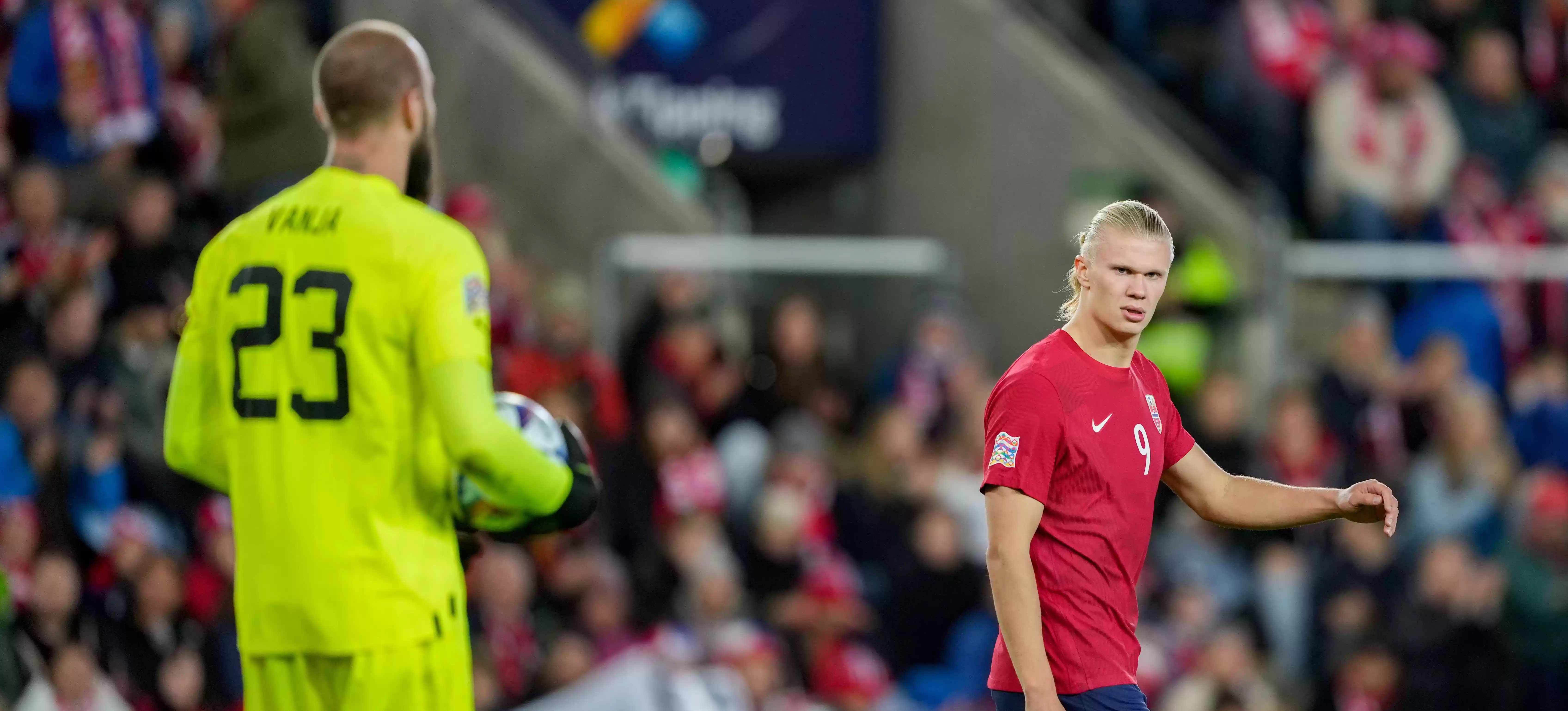 Rekap Hasil UEFA Nations League: Dusan Vlahovic Bawa Serbia Promosi, Erling Haaaland Gigit Jari